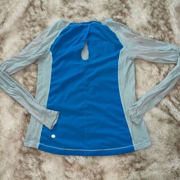 Lululemon blue striped running shirt | Sz 4 - Picture 6 of 6